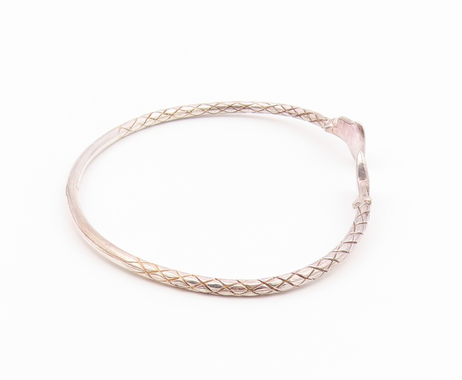 925 Sterling Silver Vintage Etched Diamond Shape Pattern Cuff Bracelet BT9495