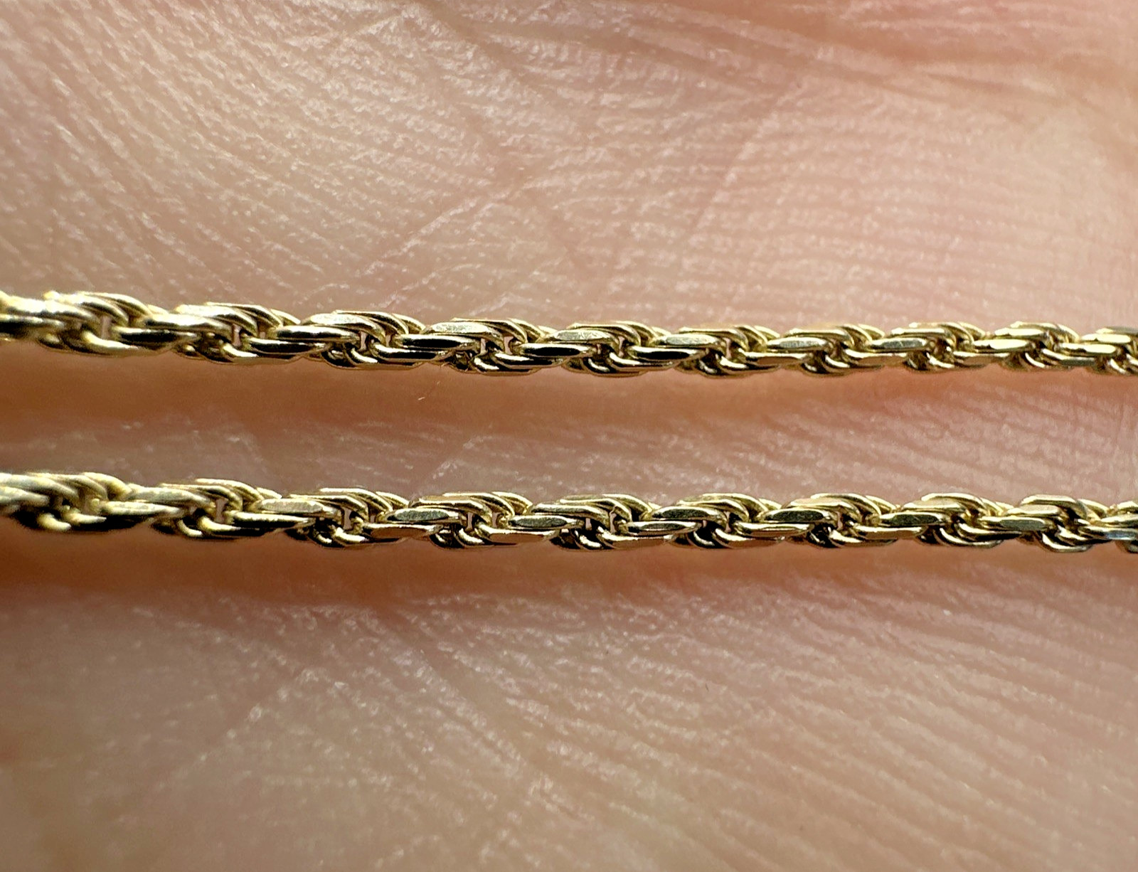 10k Yellow Gold 3 Grams 18″ Rope Link Chain Necklace 1mm Italy ZCI