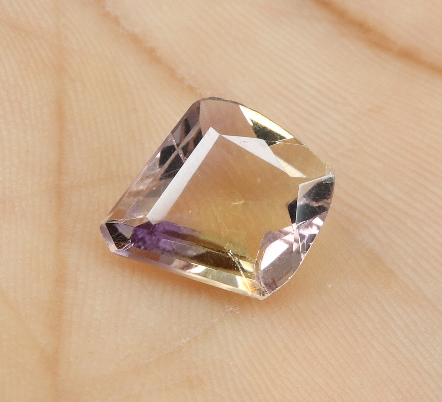 Natural Bolivia Ametrine Bi-Color 4.10 Ct Untreated Certified Loose Gemstone