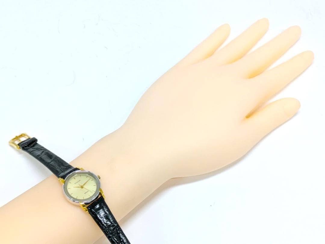 Seiko Exceline Ladies Watch Dual Tone Gold Silver Quartz 27mm Box