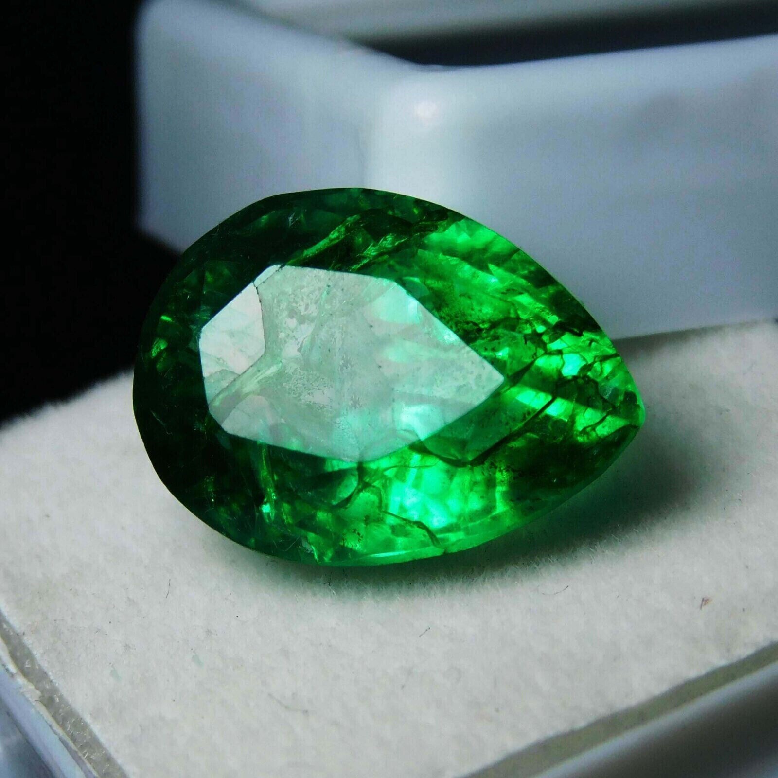 Green COLOMBIAN Emerald Pear Shape CERTIFIED Loose Gemstone 8.54 Ct Natural
