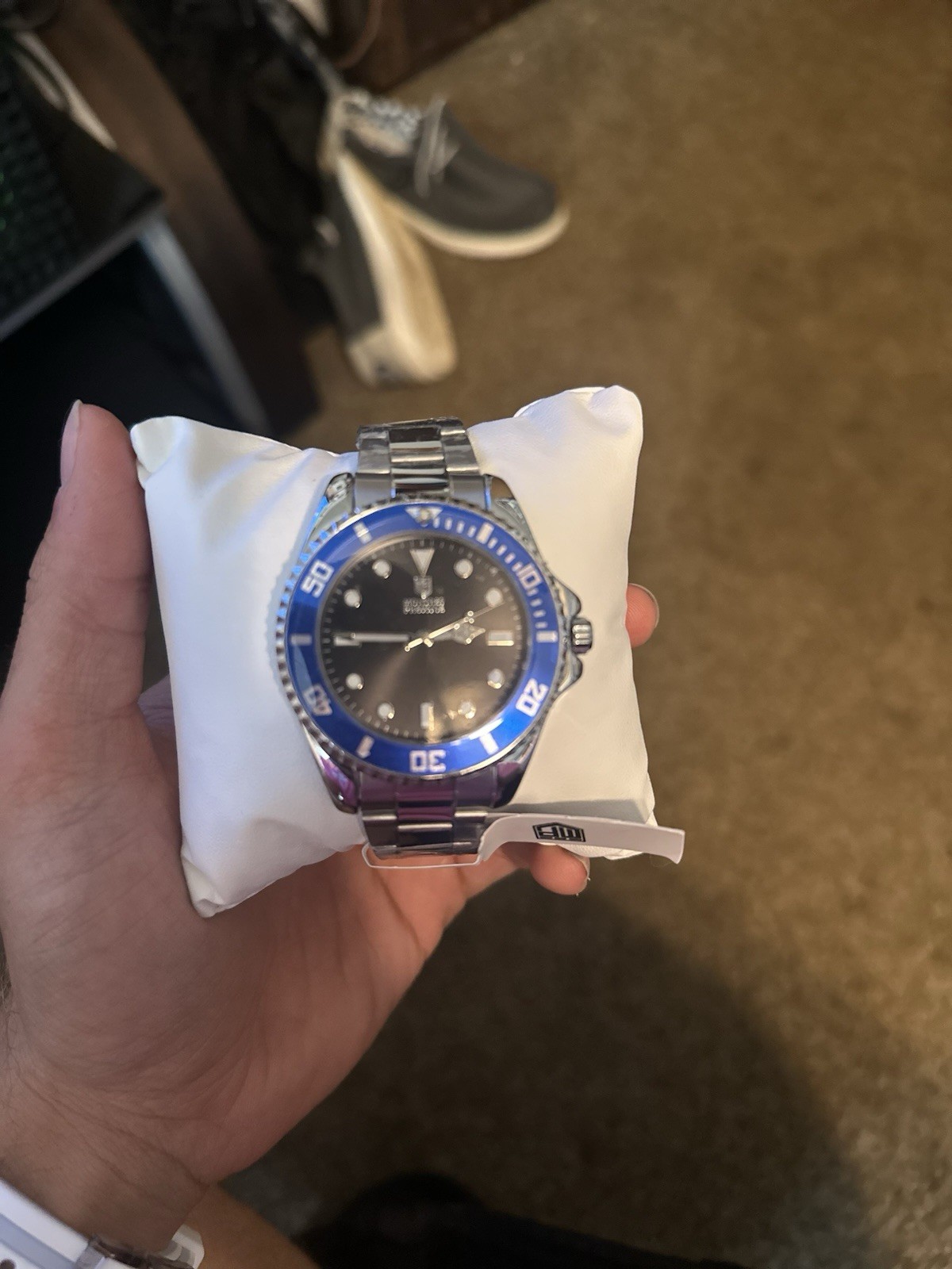 Invicta Men’s Pro Diver Quartz Watch 44-47mm Black Dial Blue Bezel 200m Box