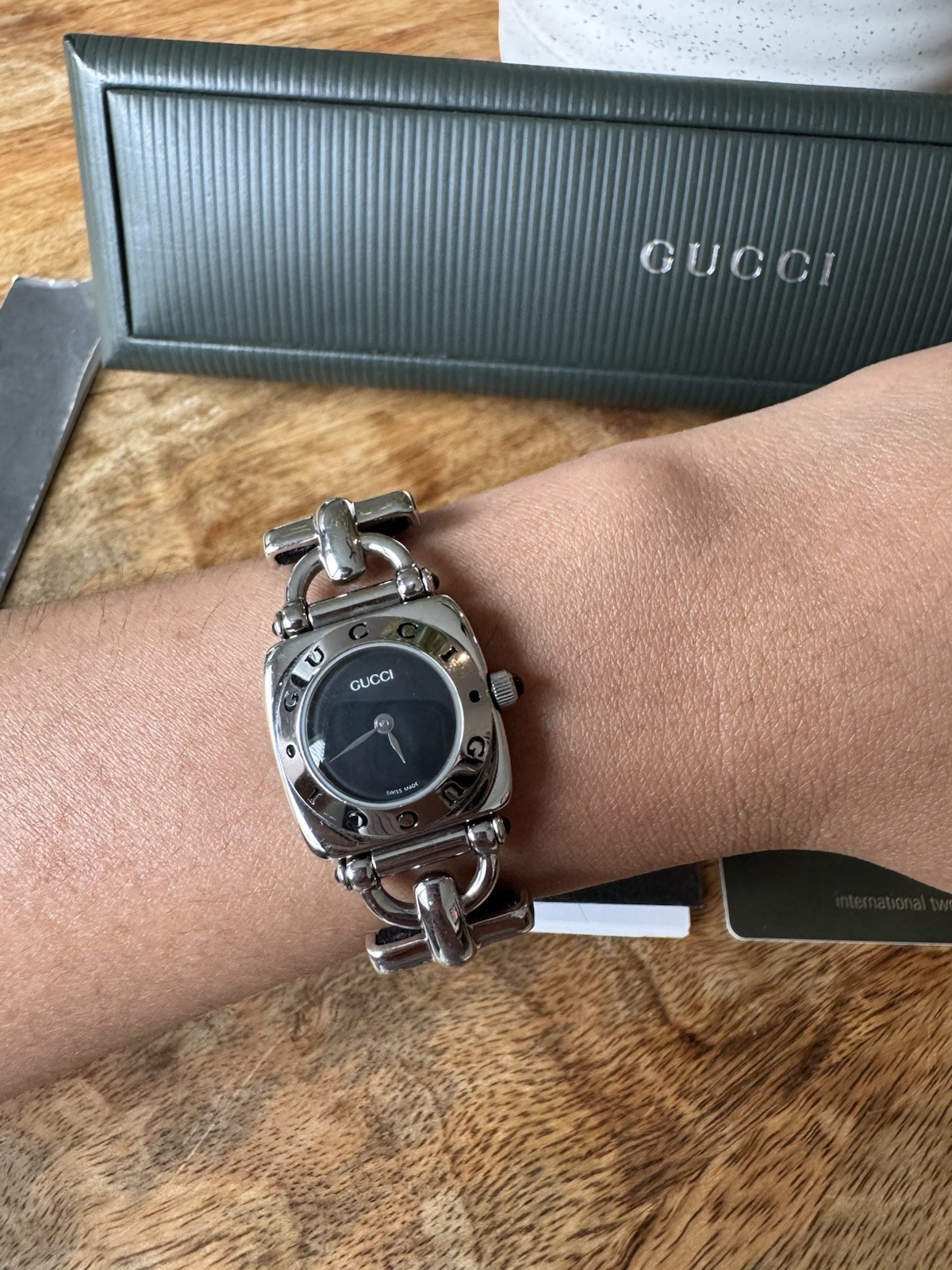 Vintage Gucci Silver and Black Round Dial Link Bracelet Watch with Box & Papers