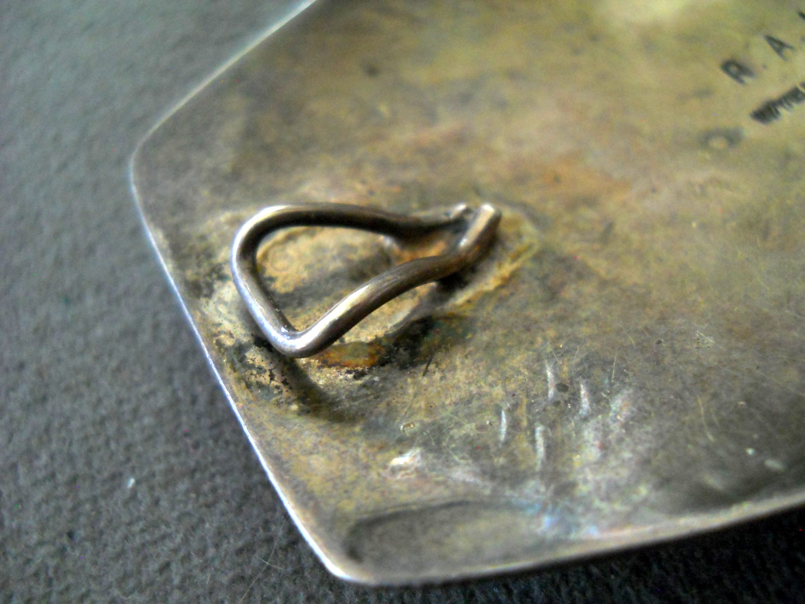 R.A.L YELLOWHORSE Native American Navajo Sterling Silver Chased Pendant 3.8″ 93g