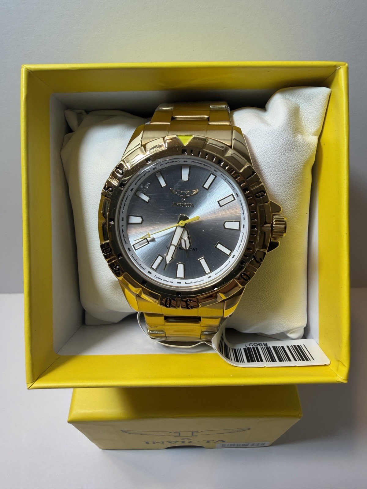 Invicta 69031 Men’s Gold Tone Silver Dial Quartz Watch New Box