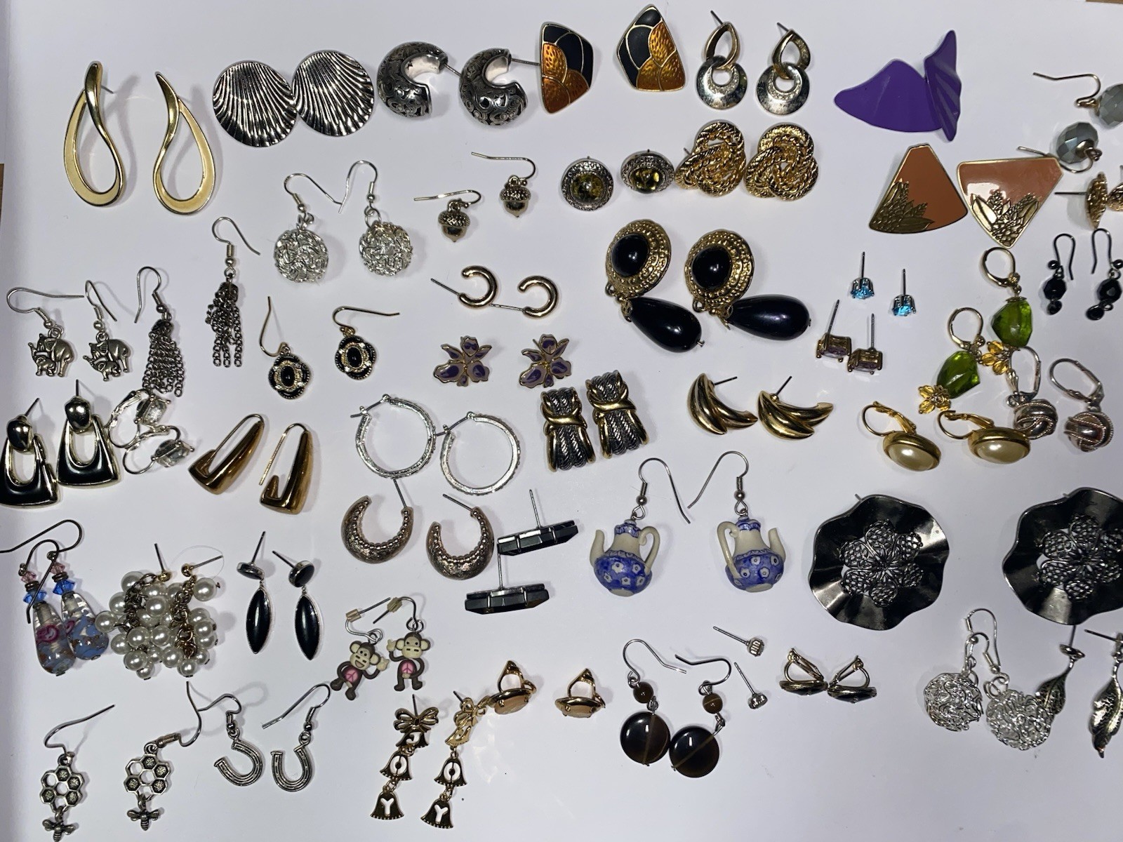 48 Pairs Pierced Earrings Various Types Colors