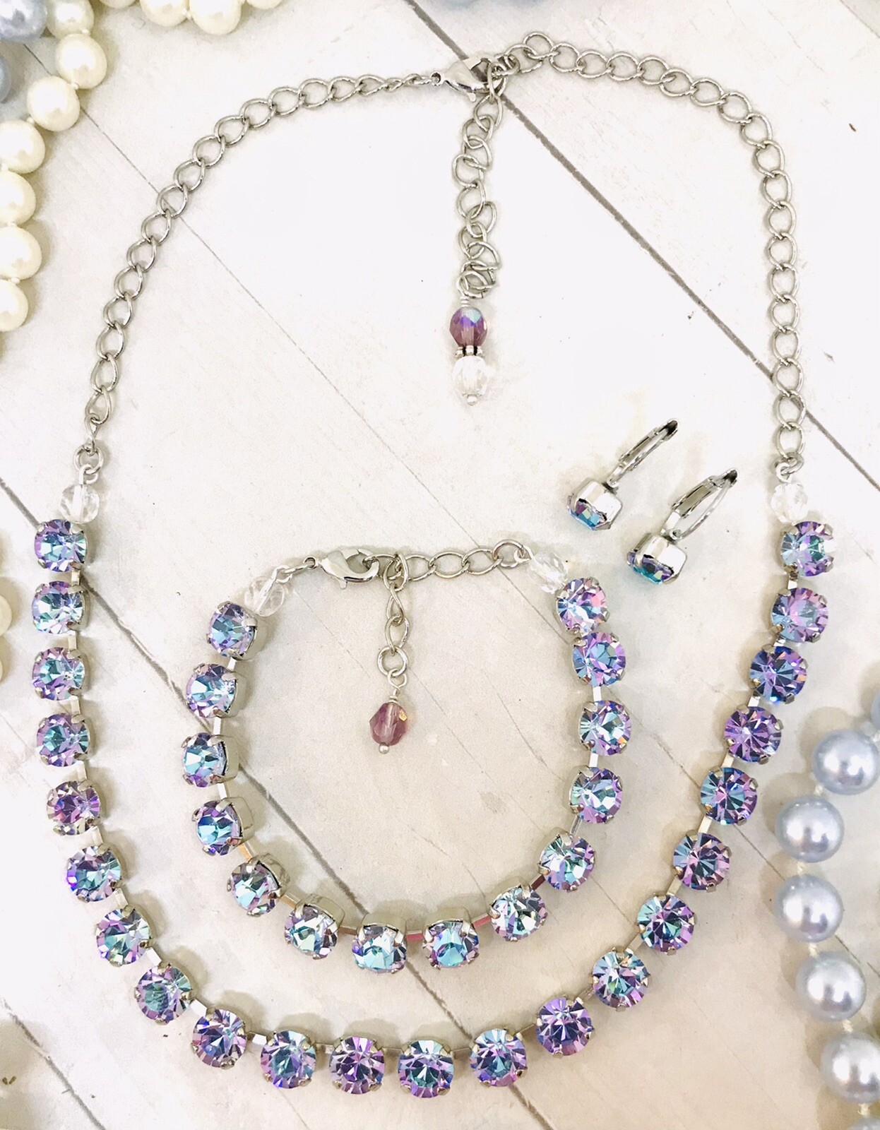 Vitrail Light Crystal Cup Chain Necklace, Lavender Crystal Tennis Necklace