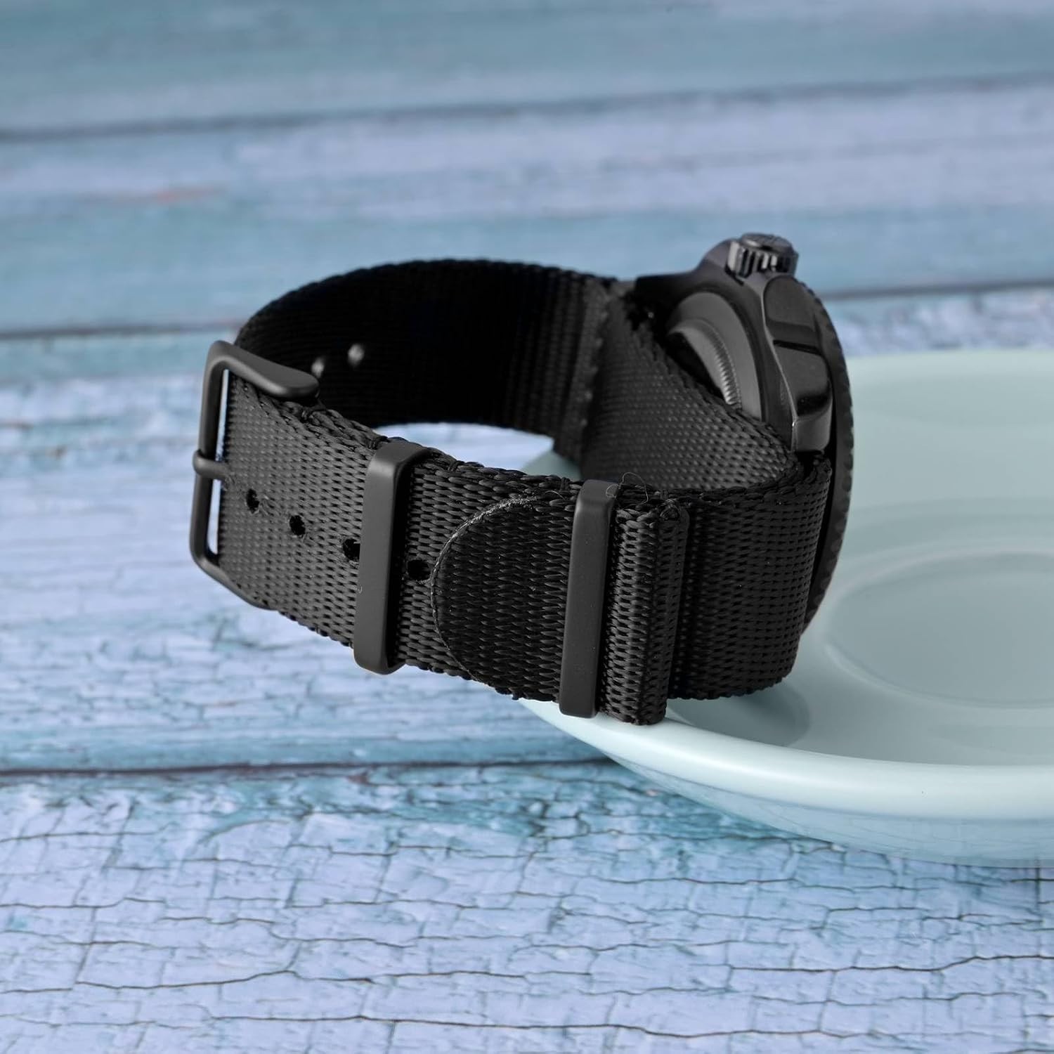 22mm Military Nylon Watch Band – Stylish Black Strap with Stainless Steel Buckle