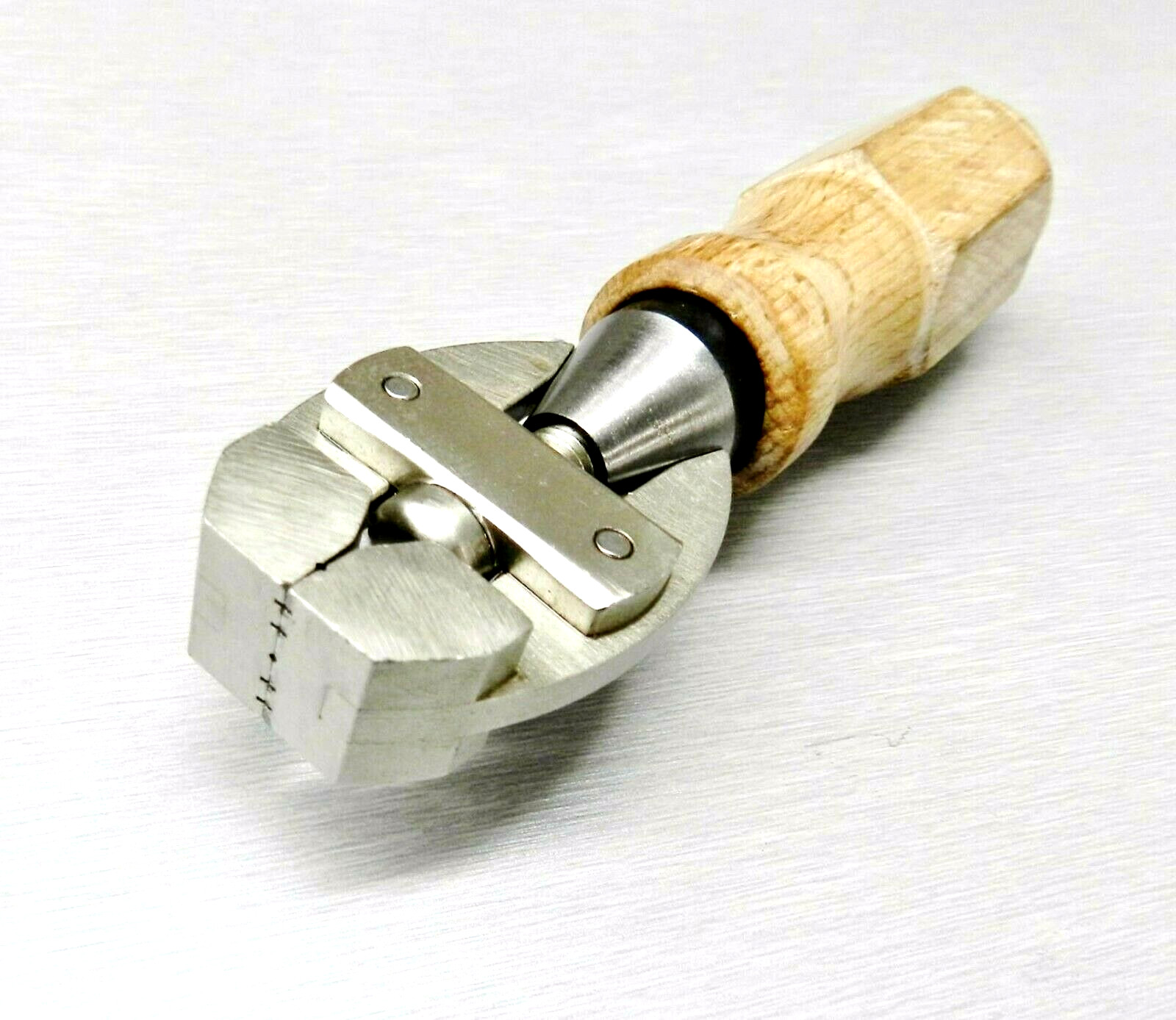 Hand Vise Lowell Pattern Jewelers Adjustable Hollow Handle Wire Working Drawing