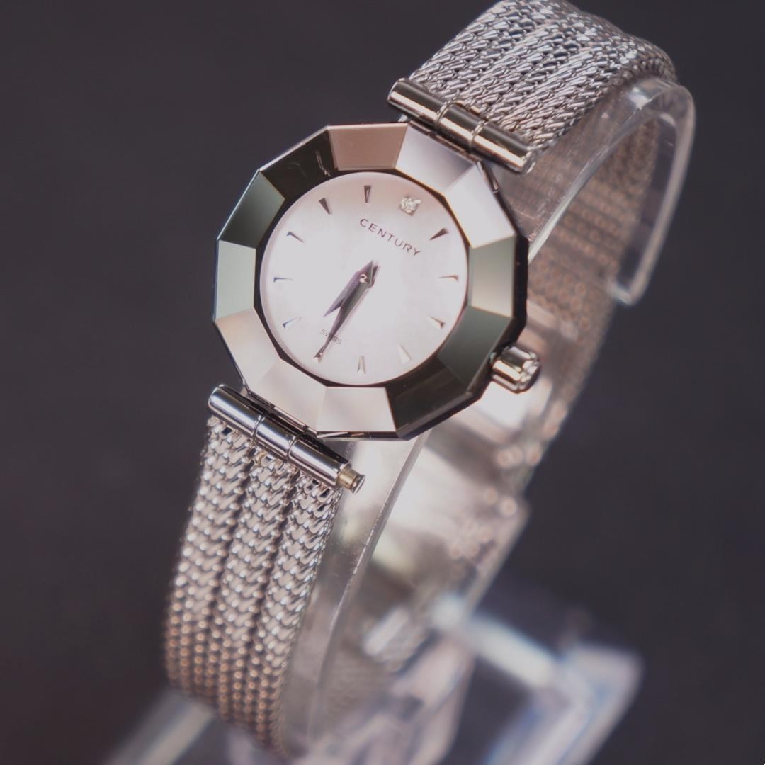 Century Time Gem Shell Dial 1P Diamond Pink Watch Japan 0715326
