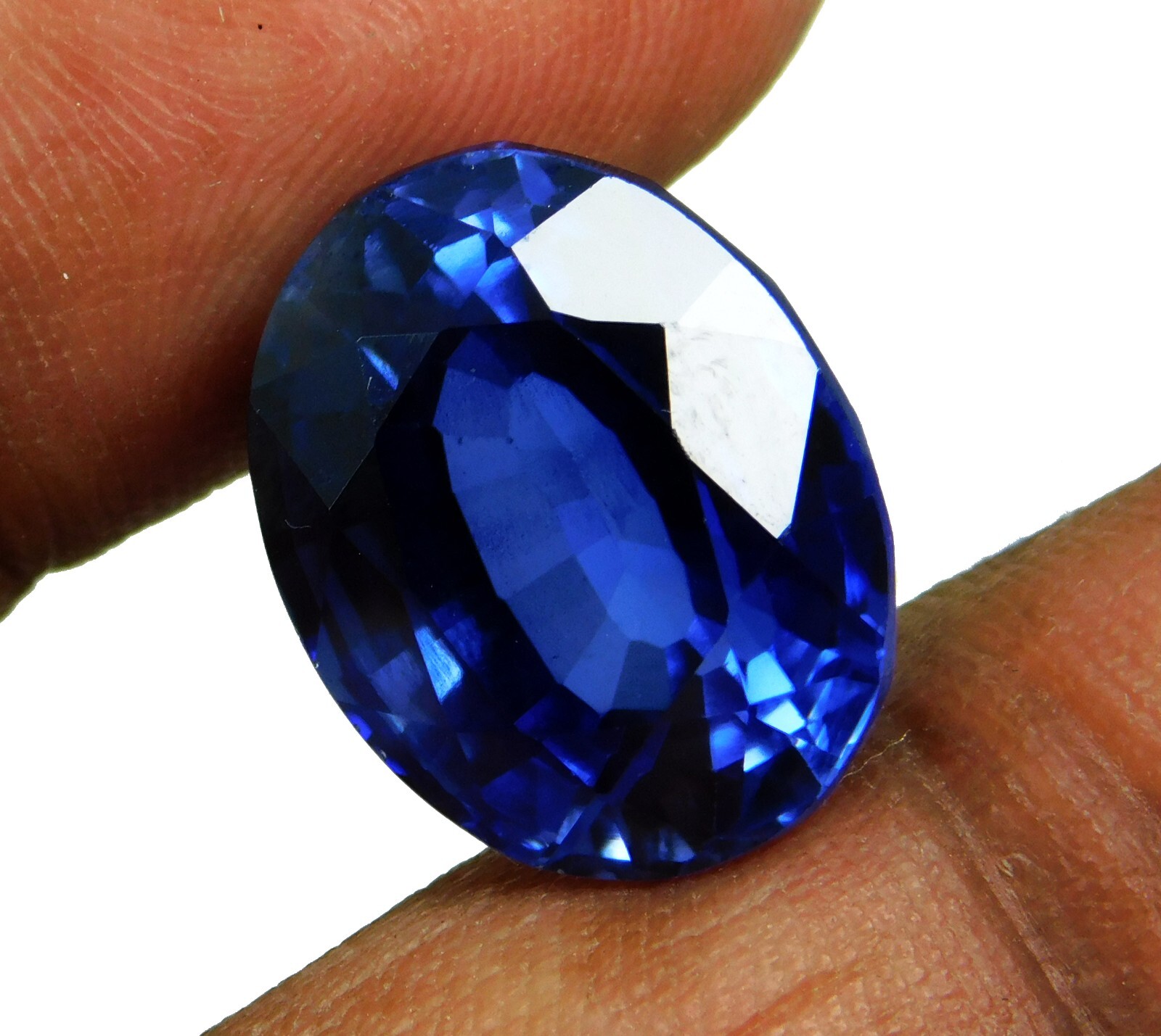 Natural Kashmiri Royal Blue Sapphire Certified Oval Cut 18.60 Ct Loose Gemstone