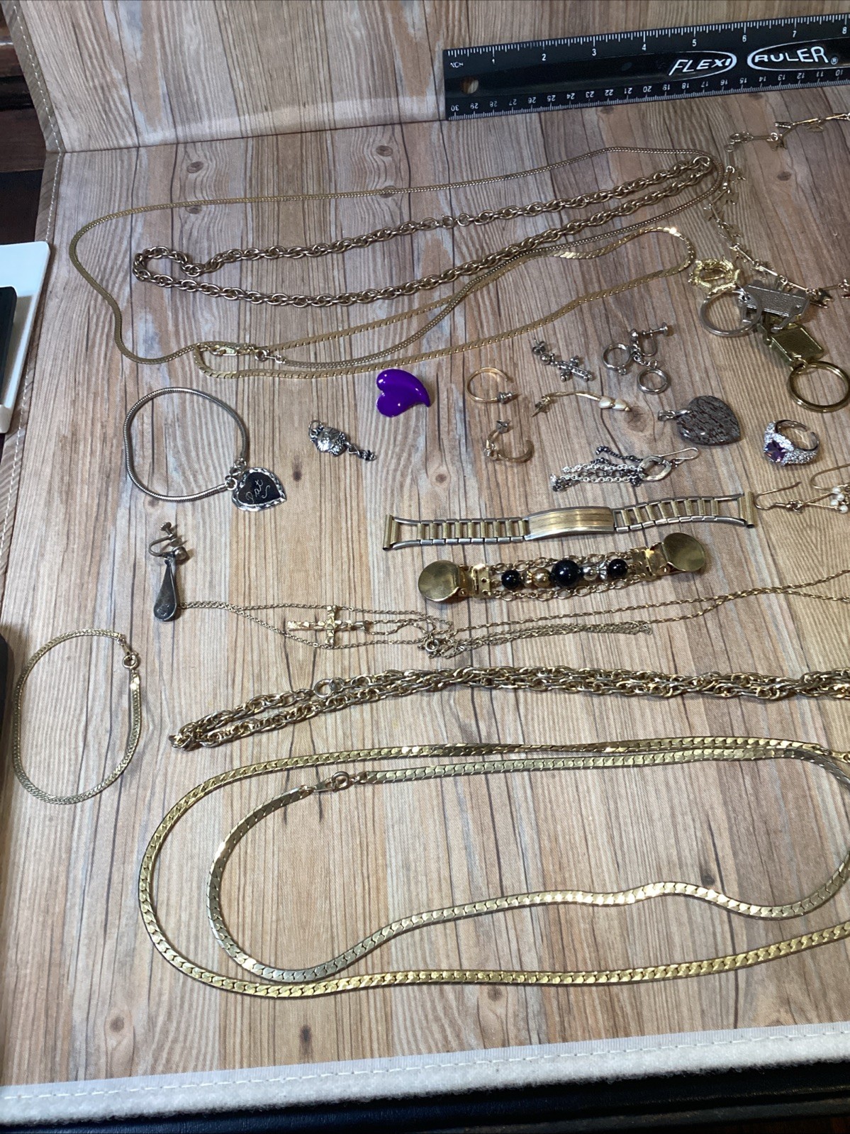 Vintage Estate Jewelery Lot Untested Gold Plated Chains 18 K GP Bail, 925