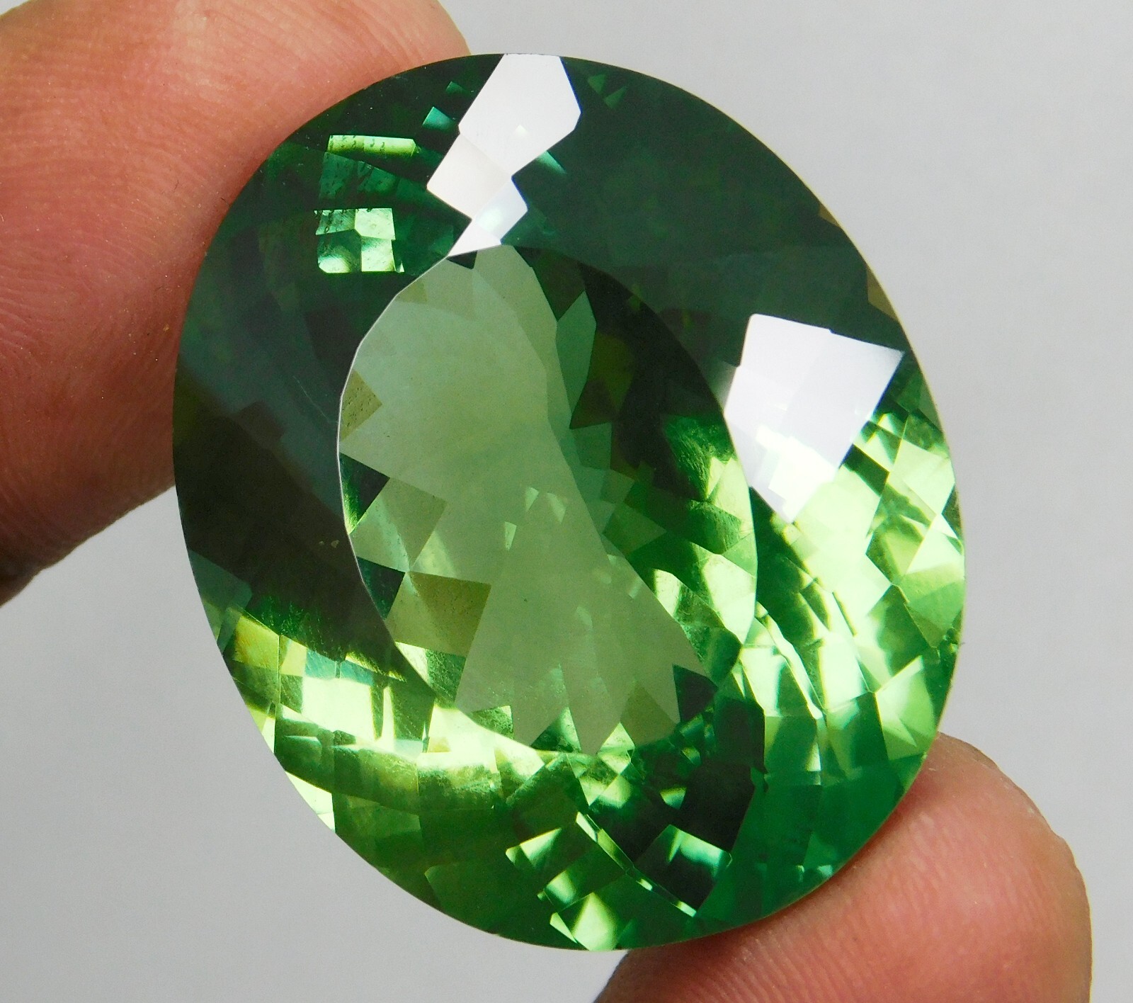 Rare 89.60 Ct “Certified” Natural Green Hiddenite – Exquisite Loose Gemstone