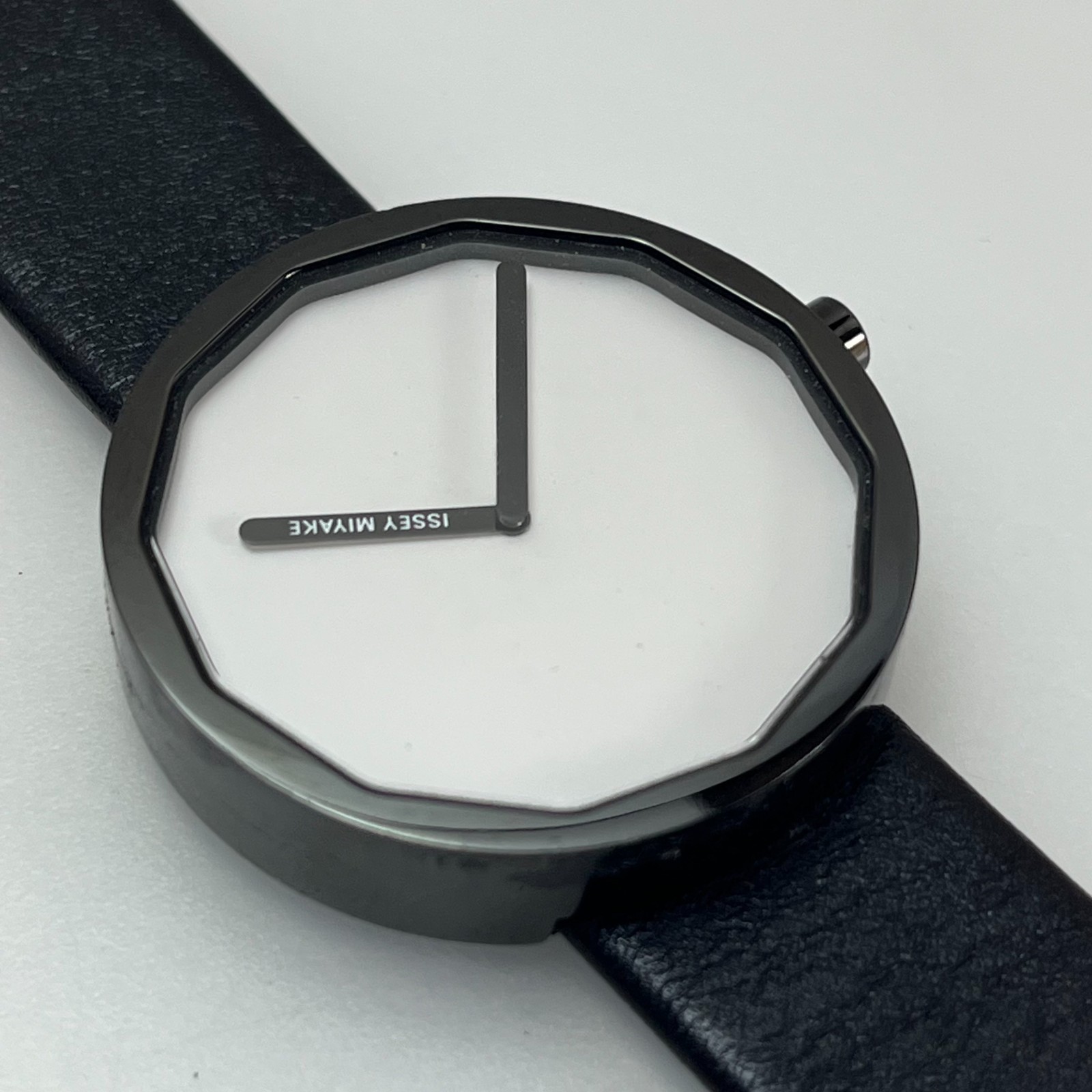 Seiko ISSEY MIYAKE TWELVE Unisex Qz Watch by NAOTO FUKASAWA JAPAN w/Box #203B