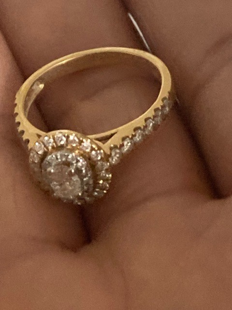 1 CTTW Diamond Engagement Ring 14K Yellow Gold Oval Halo Size 7 Zales