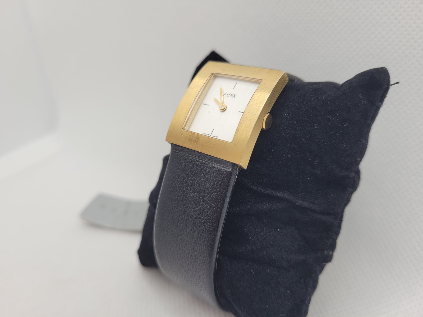 Alfex Women’s Wristwatch Swiss Made Gold Case Leather Strap 5217 R