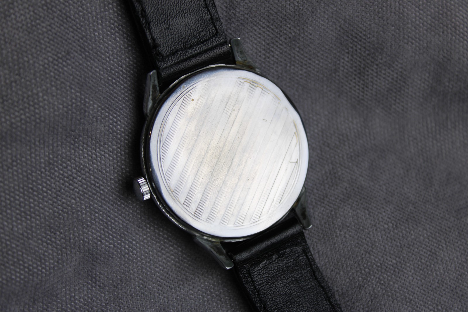 Vintage Submarine Captain Mechanical Marriage Wristwatch (Molnija 3602 / 18J)