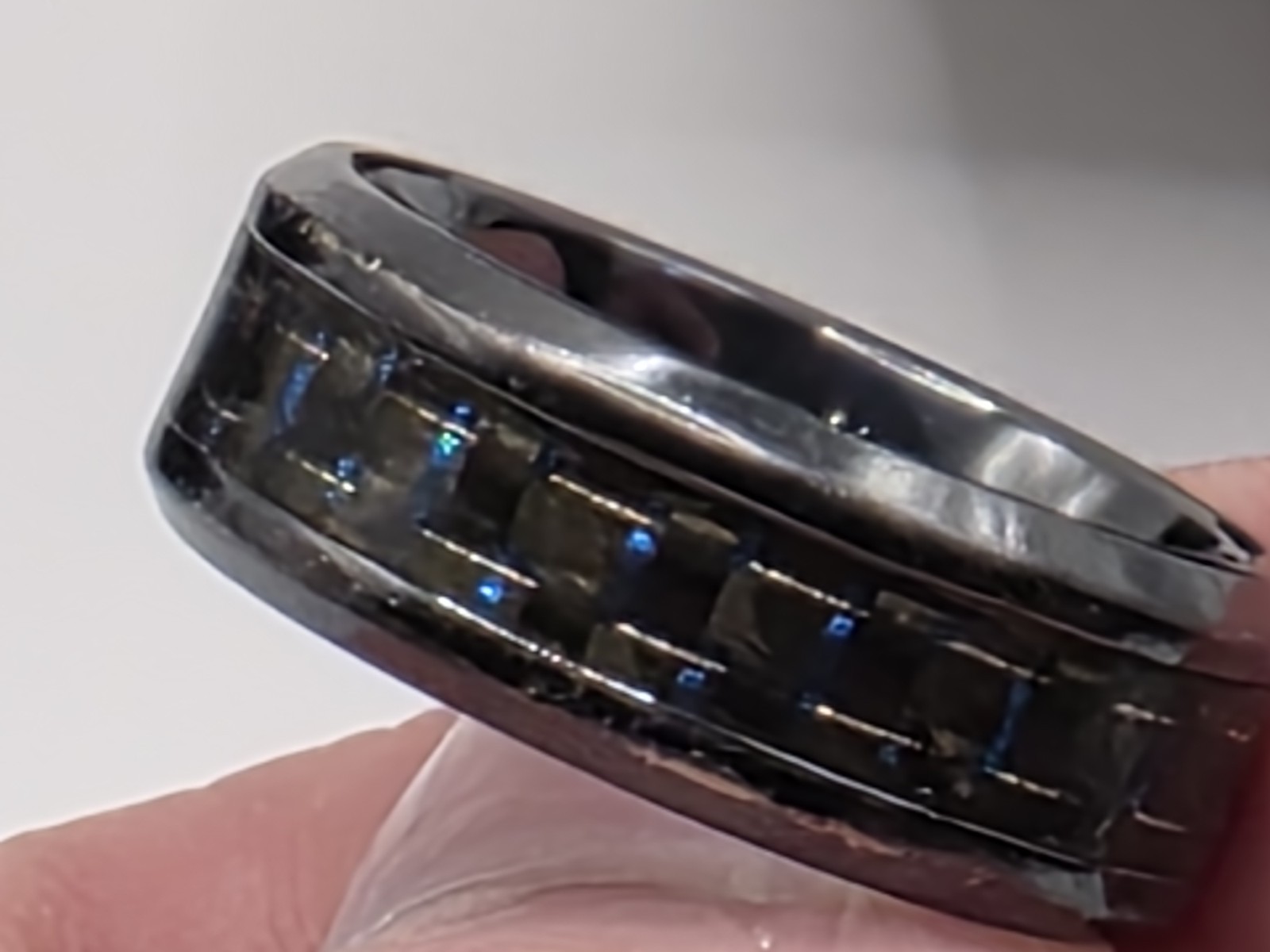 Triton Titanium Wedding Band Ring Approx Size 11 8mm Carbon Fiber Blue Inlay Box