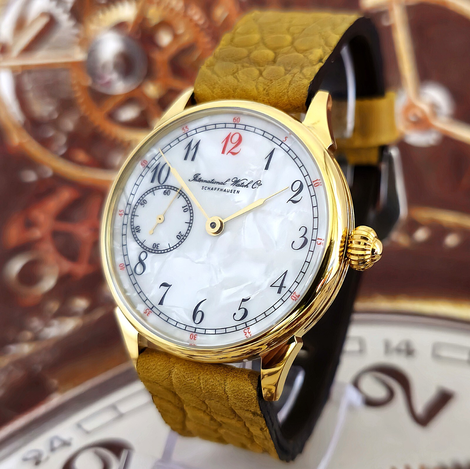Watch USSR MARRIAGE Rare Dial Men’s mechanism MOLNIJA 18 Jewels 3602