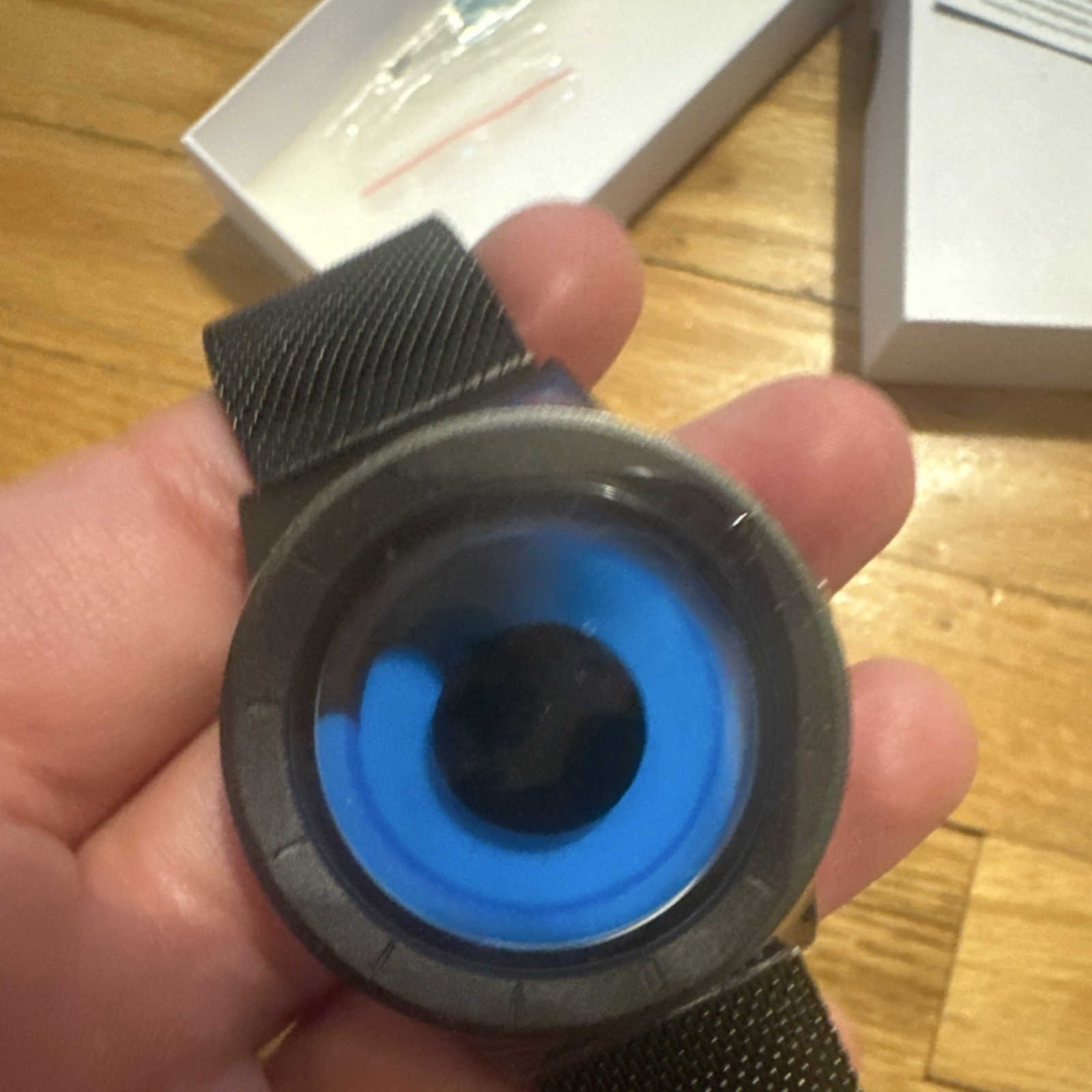 Sinobi Utime Quartz Wristwatch Black Mesh Band Blue Dial Stainless Steel Analog