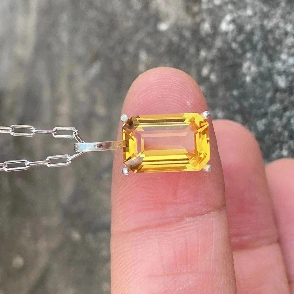 25.70 Ct Natural Yellow Emerald Sapphire 925 Solid Silver Pendant Gemstone