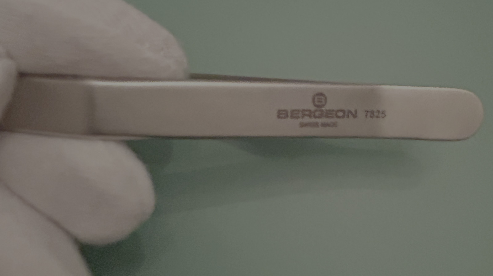 Bergeon 7825 Spring Bar Tweezer Lug Removal Fitting Tool