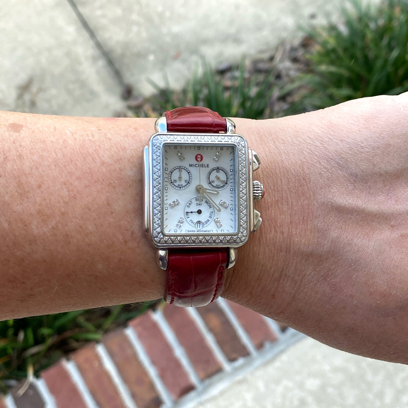 Michele Deco 33mm Steel Diamond Mother of Pearl Dial Quartz MW06P01A1046 Watch