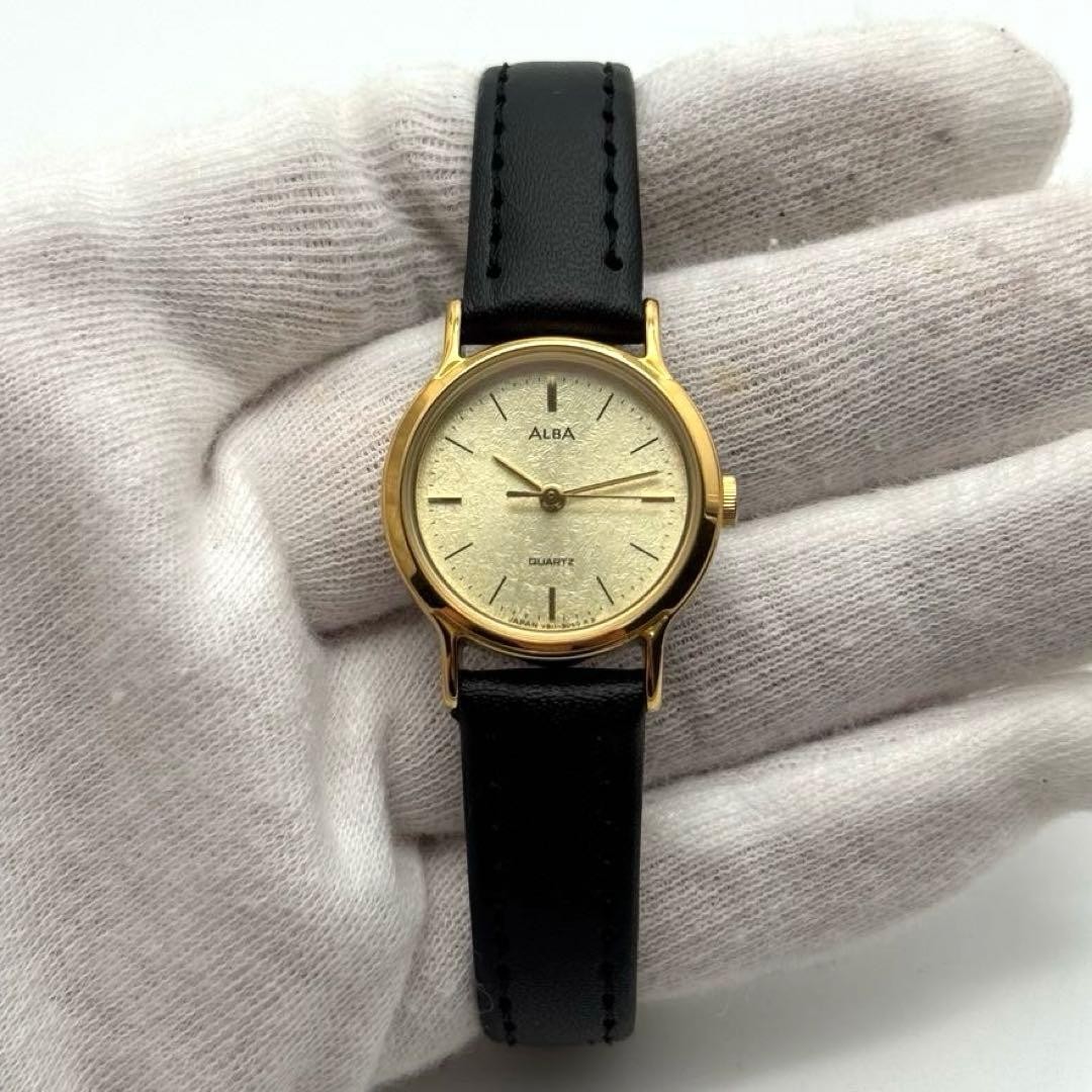 Working Item SEIKO Alba Quartz New Battery Gold Watch