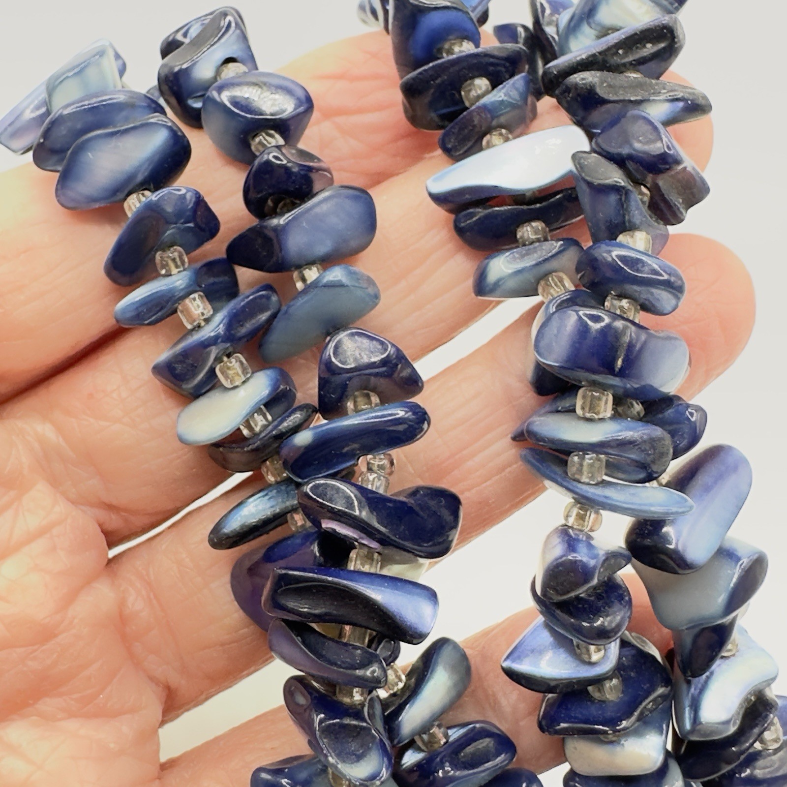 Shell Necklace Double Strand Dyed Dark to Light Blue Adjustable 14″ – 16″ BEAUTY
