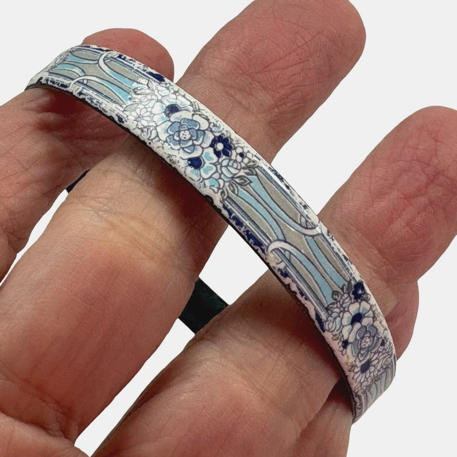 Vintage Michaela Frey Lt. Blue, White, & Navy-Blue Enamel Bangle Bracelet