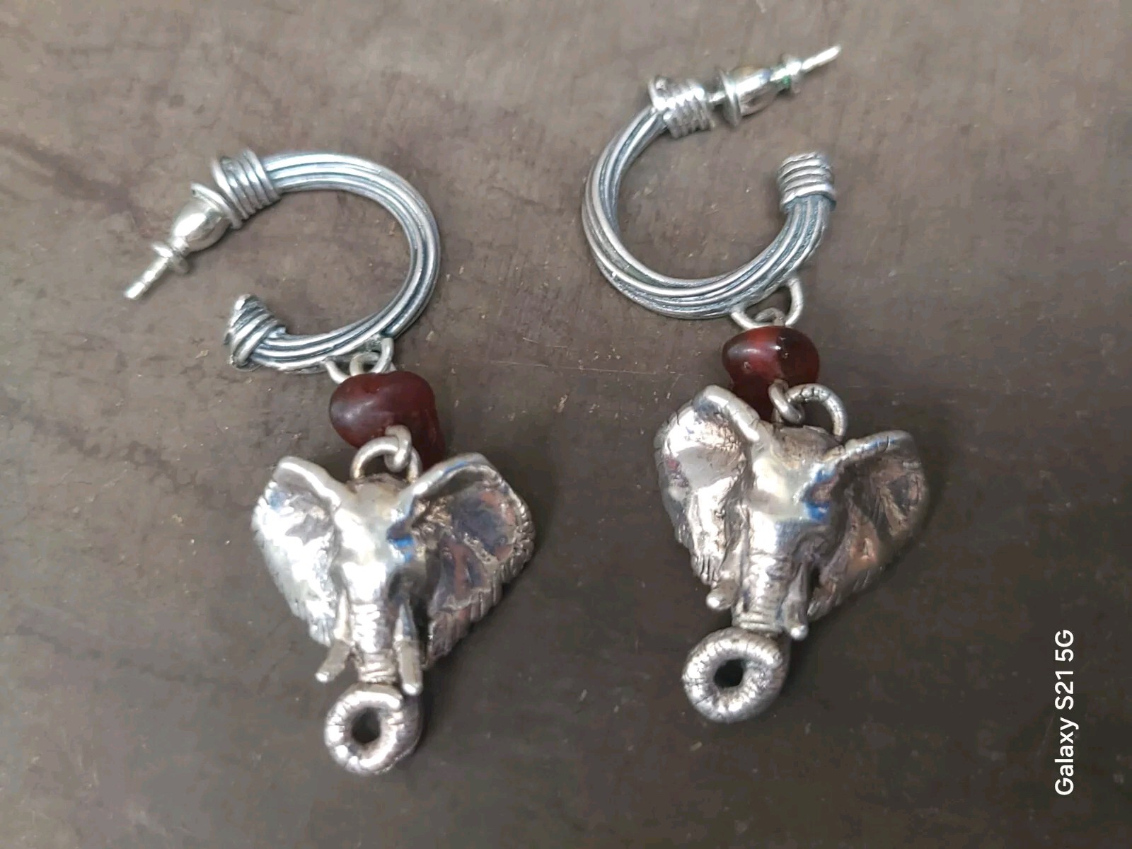 Susan Cummings Elephant Earrings Dangle Sterling Silver & Amber 2″ Long 1990s