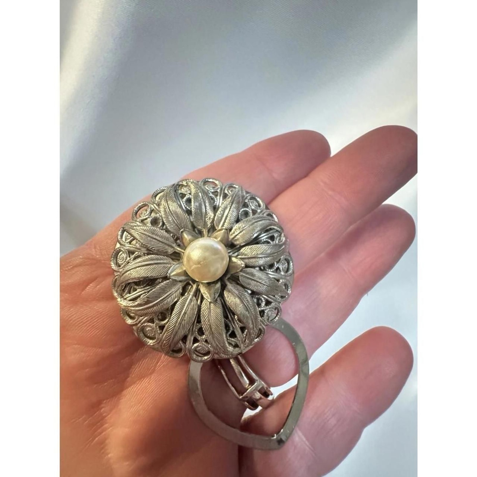 Unbranded Women’s Cream Jewellery