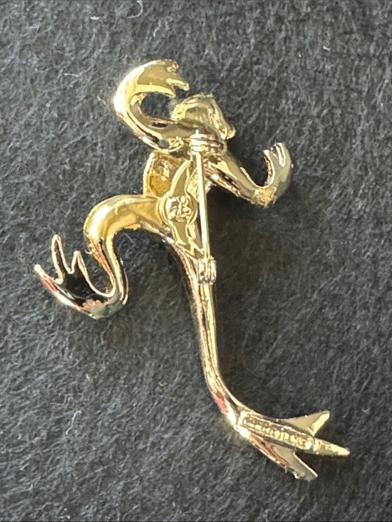 VTG Gerry’s Singed Leaping Frog Brooch Green Enamel Figural Animal Pin 1980s
