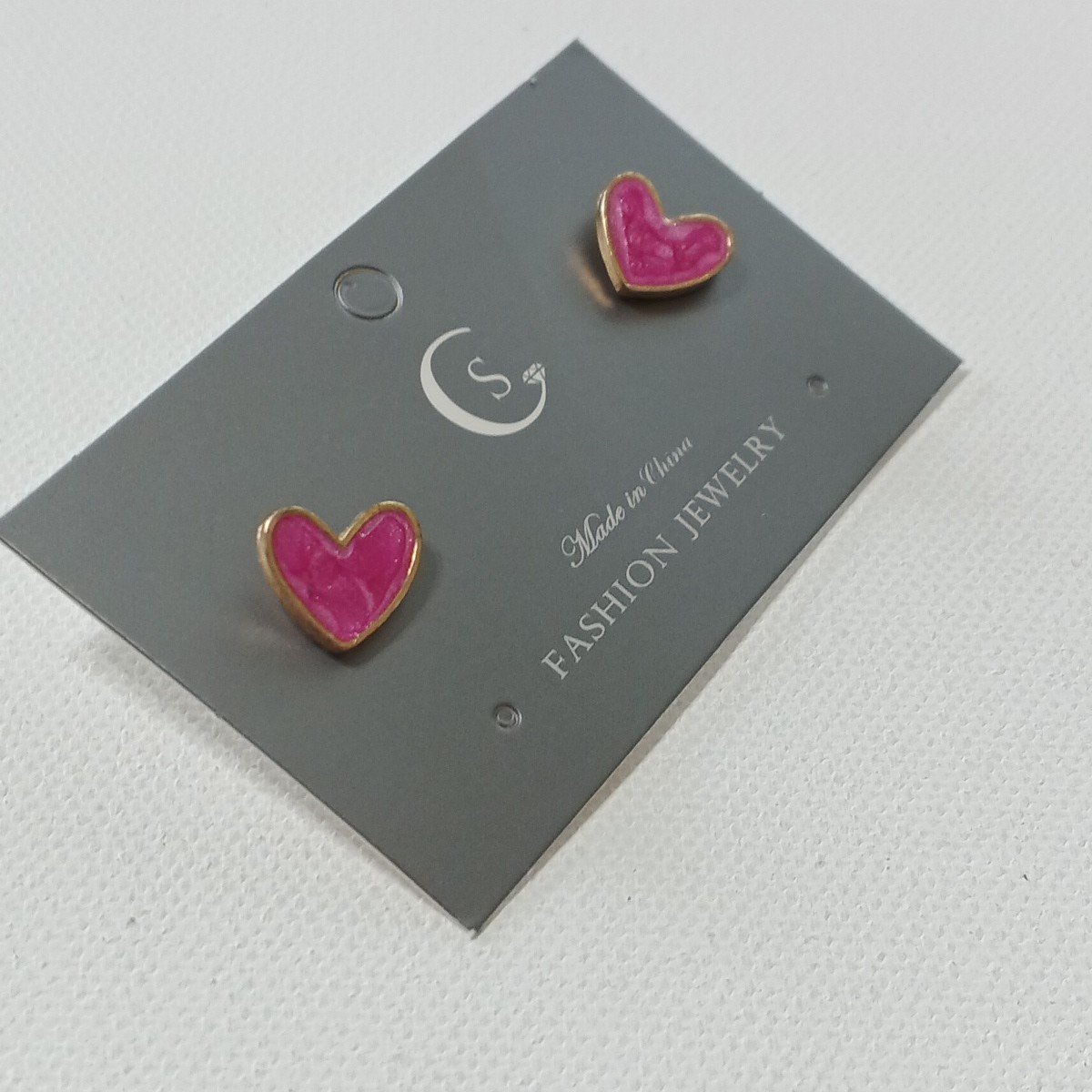 NWOT Heart Glitter Stud Earrings Pink Brass Plated Shaped Fashion Jewelry