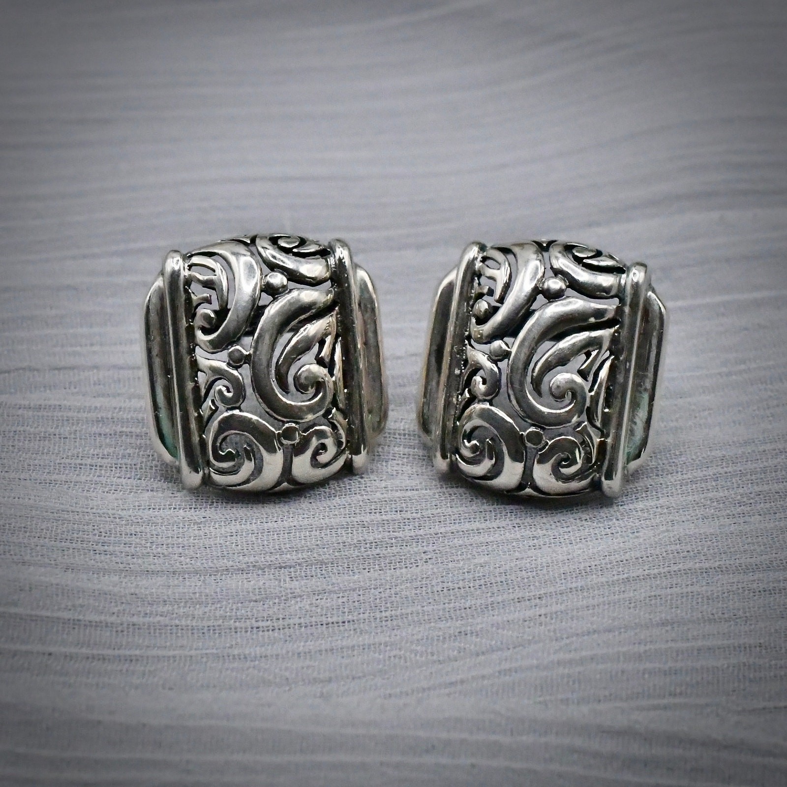 Bali Sterling Silver Openwork Scroll Earrings Vintage 925 SNK Thailand