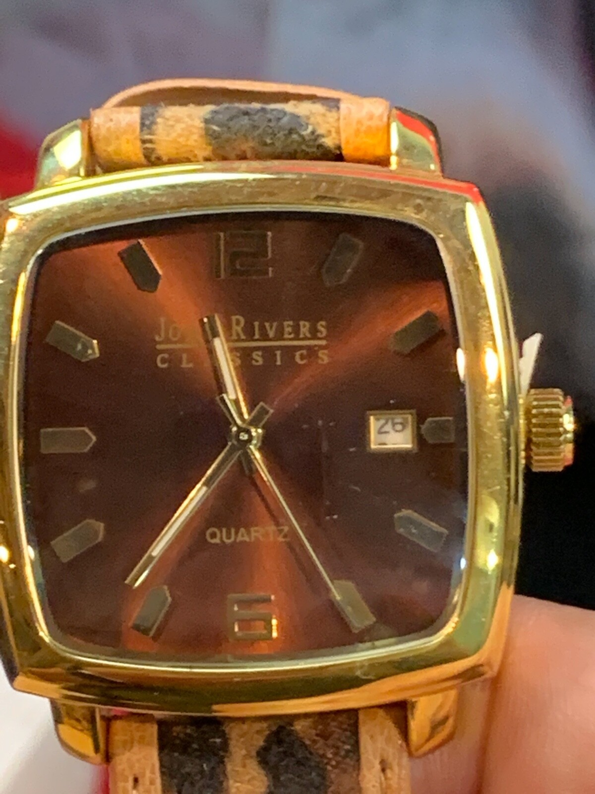 Vintage JOAN RIVERS CLASSICS COLLECTION WATCH Leopard 1119