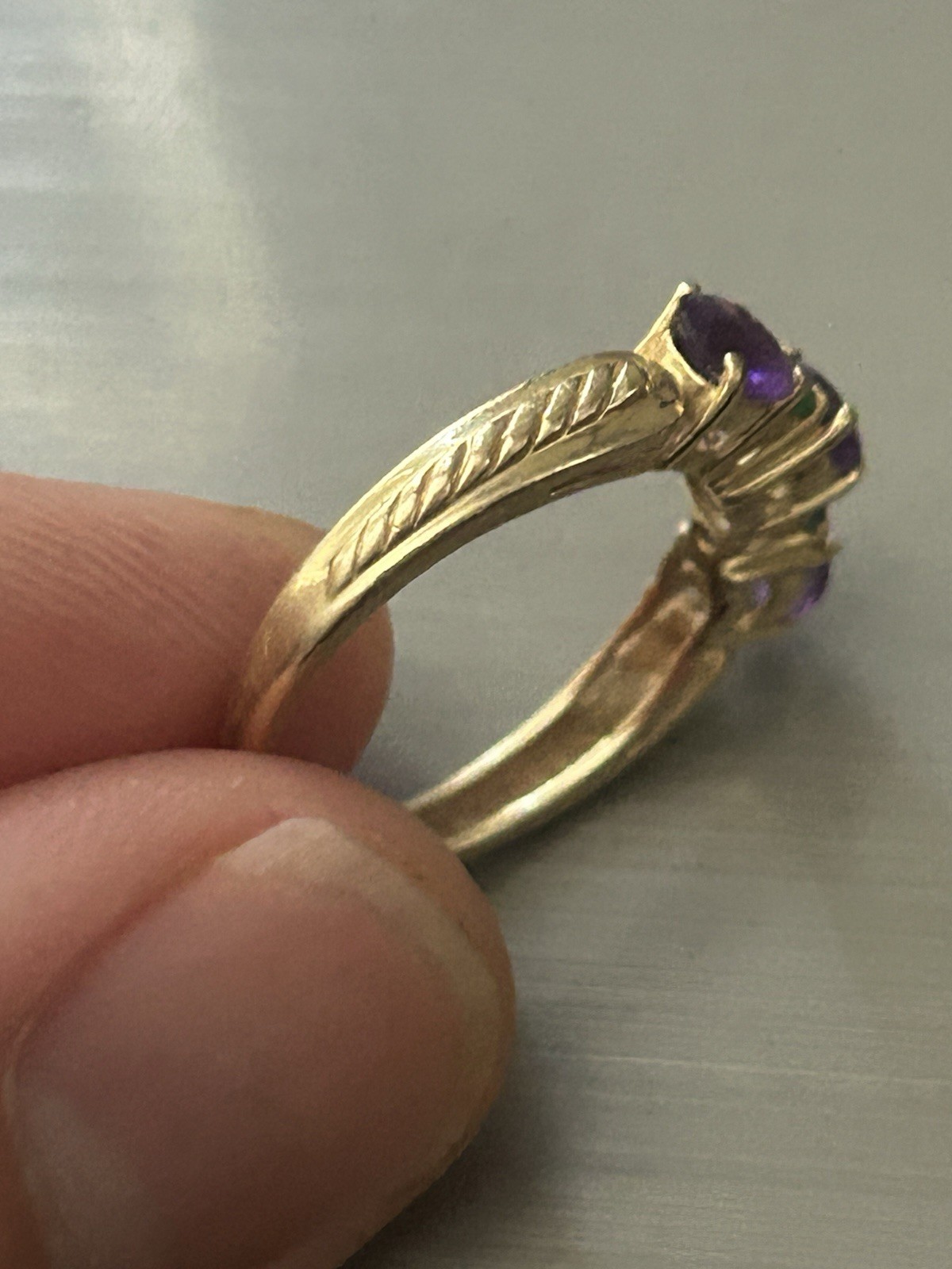 Solid 14k Gold Amethyst Green Onyx Gemstone Ring Size 5.75 2.4 Grams