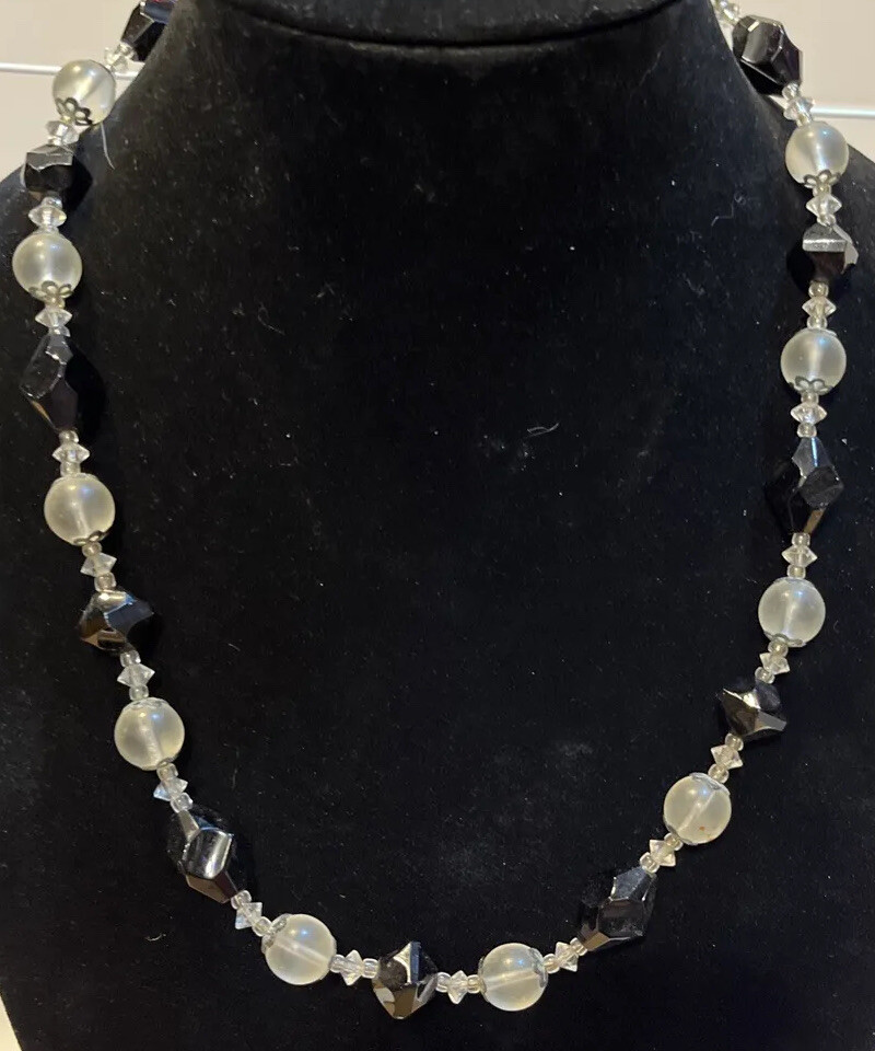 Women’s Necklace 3 For One Price Approx. 16, 22 & 24 Inches