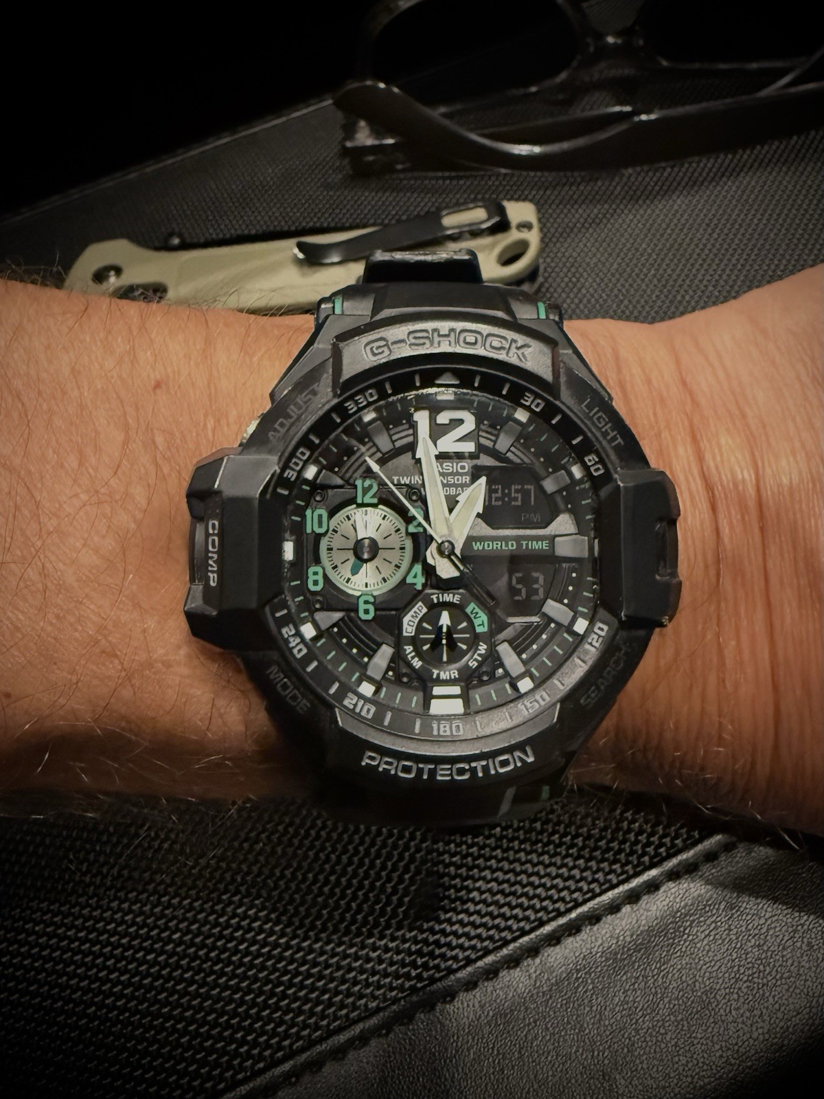CASIO G-SHOCK MASTER OF G – AIR GRAVITYMASTER GA-1100-1A3