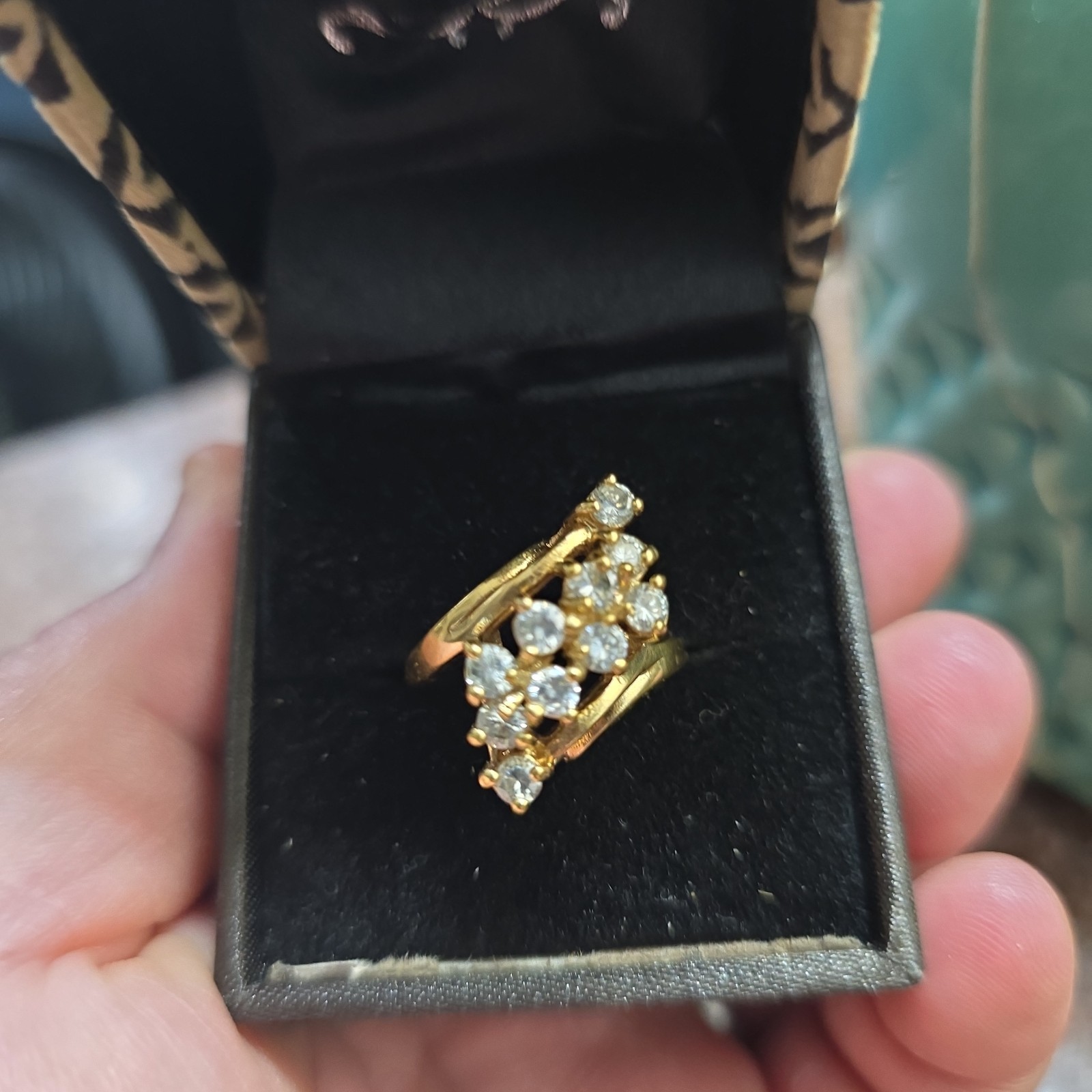 14k Gold Vintage Cocktail Ring Size 8 Immaculate Barley Worn!