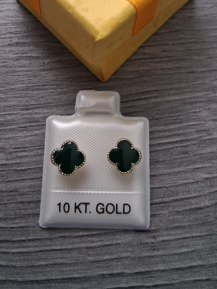Aretes Broquel flor de 10K / 10k Studs Earrings flower style. dark green.