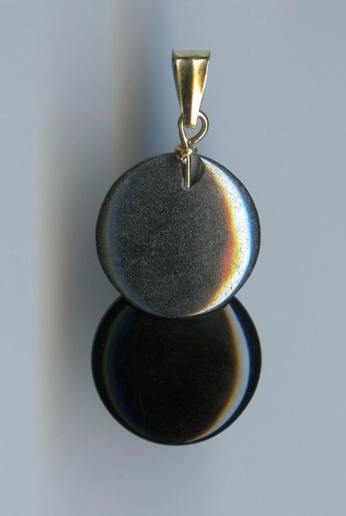 New 14K 1.71 Gram Solid Yellow Gold Round Black Onyx & Gray Hematite Pendant (HA