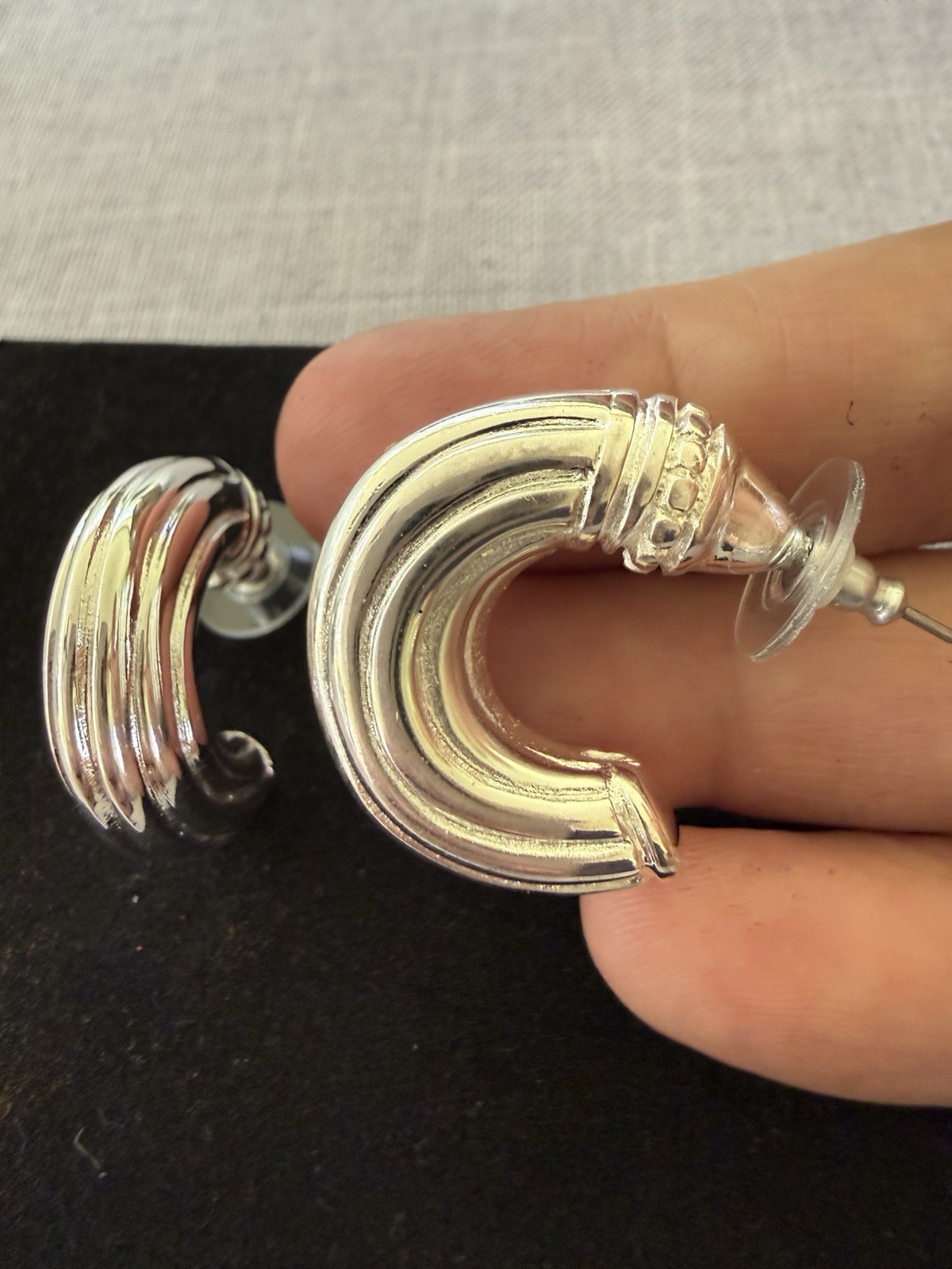 925 Sterling Silver With Puffy Modern Design Stud Earrings