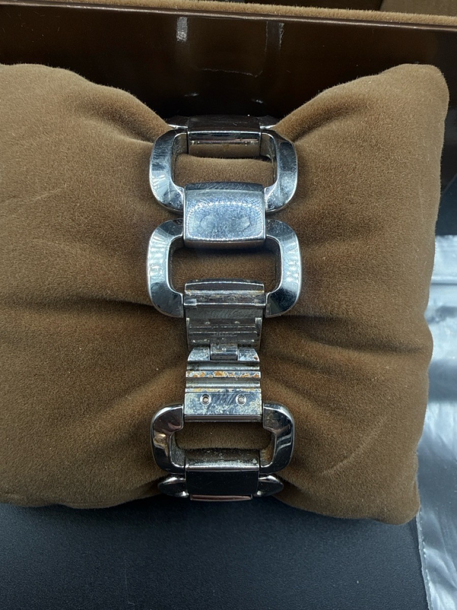 j06 – GUCCI 125.4 (J06026589)