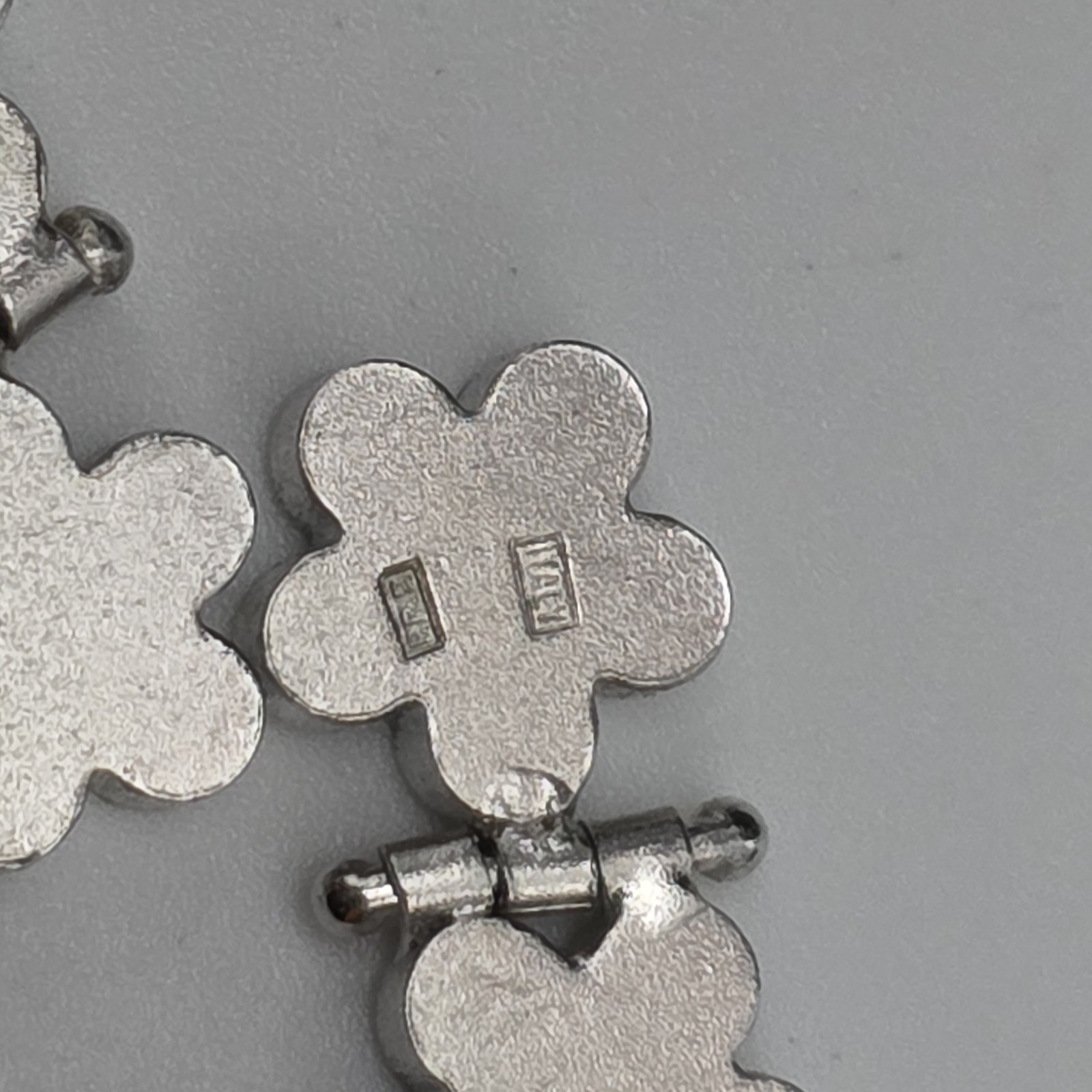 Italian 925 Sterling Silver Floral Necklace & Earrings Set Satin Brushed Modern
