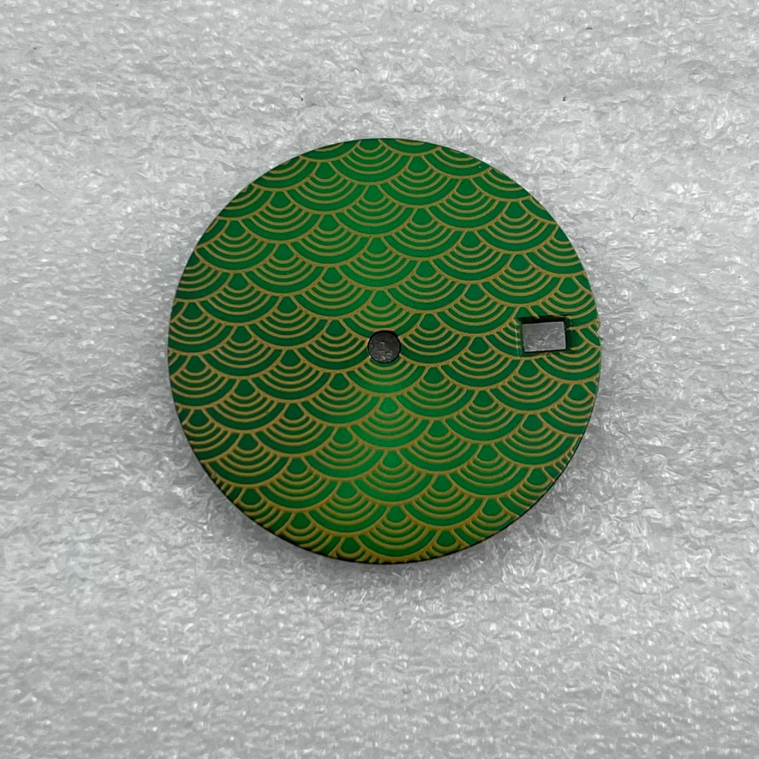 28.5mm Fish scale pattern Watch Dial No Lume For NH35 Movement Watch Accessories