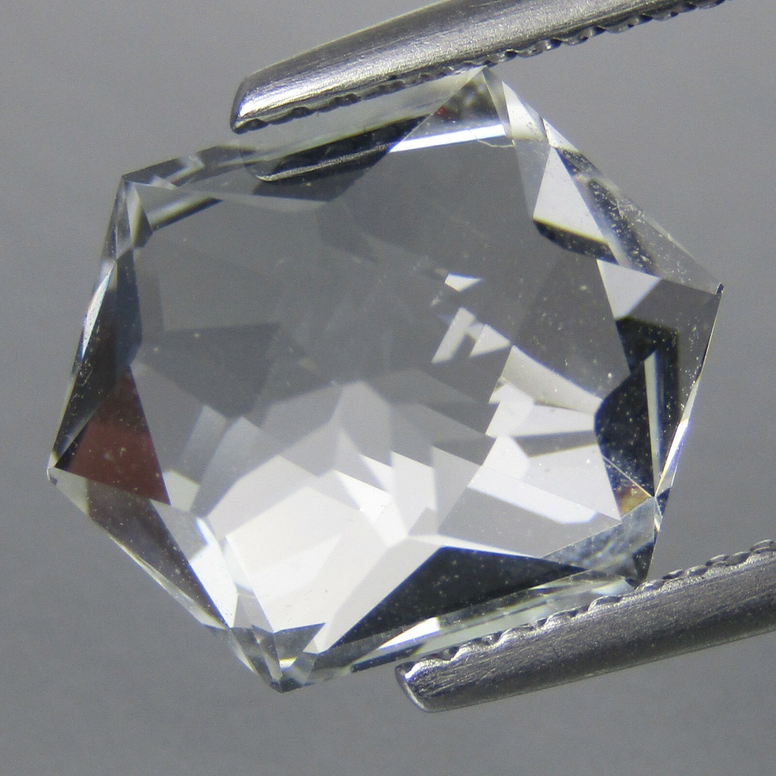 7.16Cts Stunning Natural 100% White Topaz Fancy Checker Cut Loose Gem Ref VDO