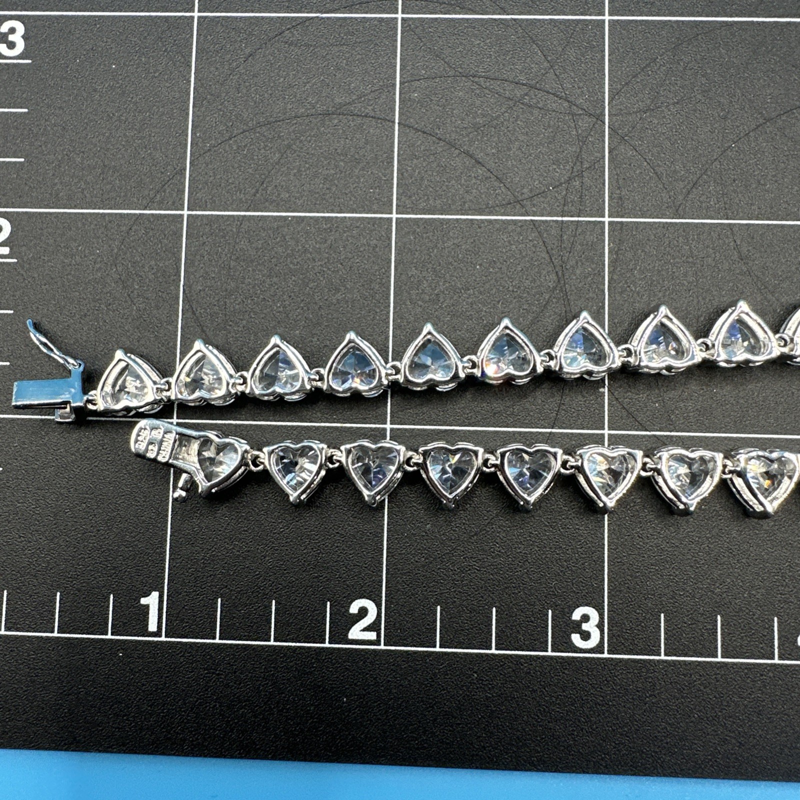 Ross Simons 925 Silver White/Colorless Heart Cut CZ Tennis Necklace 17″