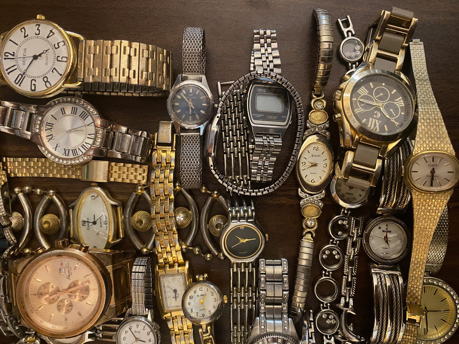 Huge Lot 85+ Vintage to Now Used Watches some Run Gold Silver Tone BRANDS+++