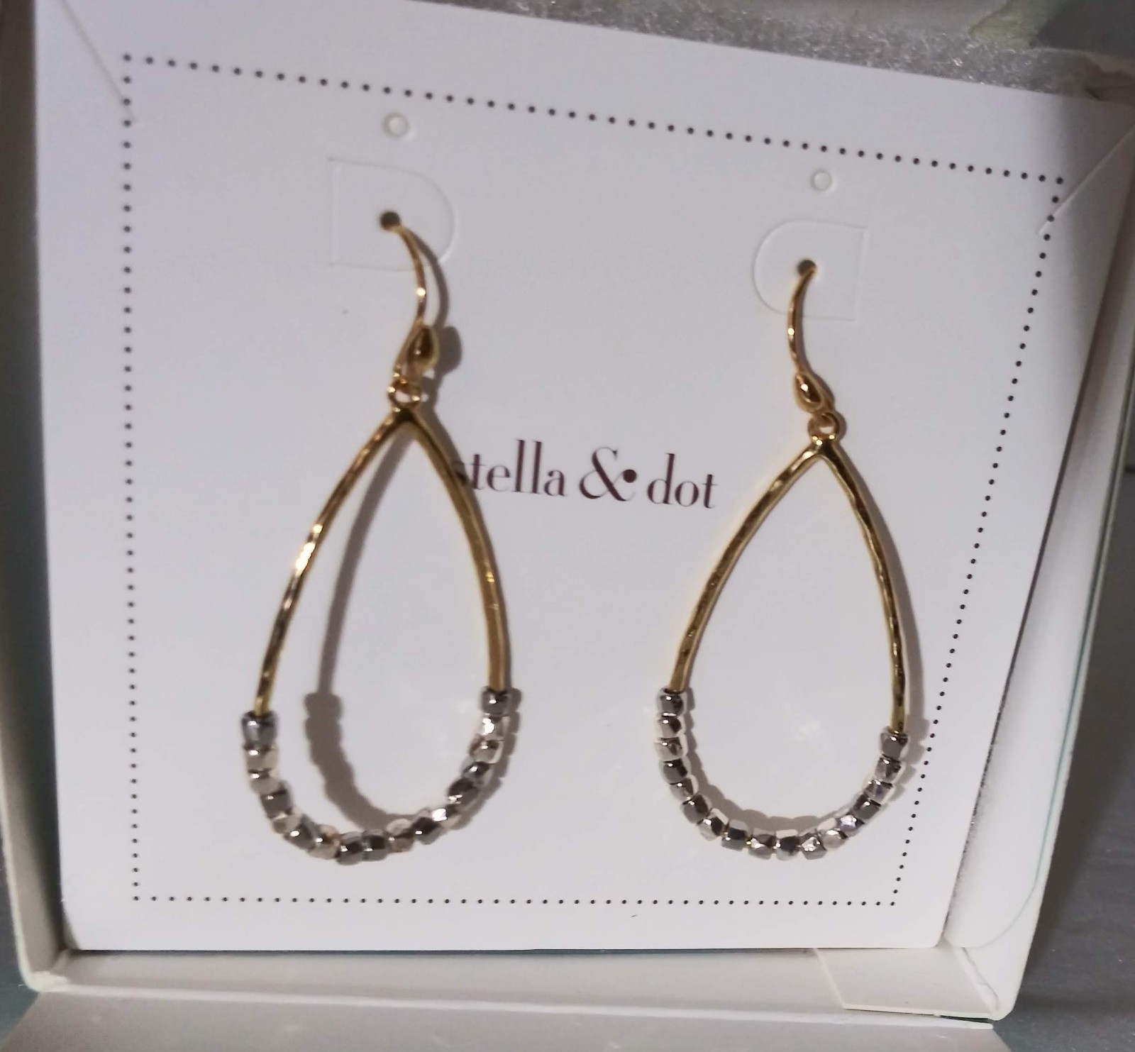 Stella & Dot Rhett Hoops Earrings – Silver & Gold – NIB –